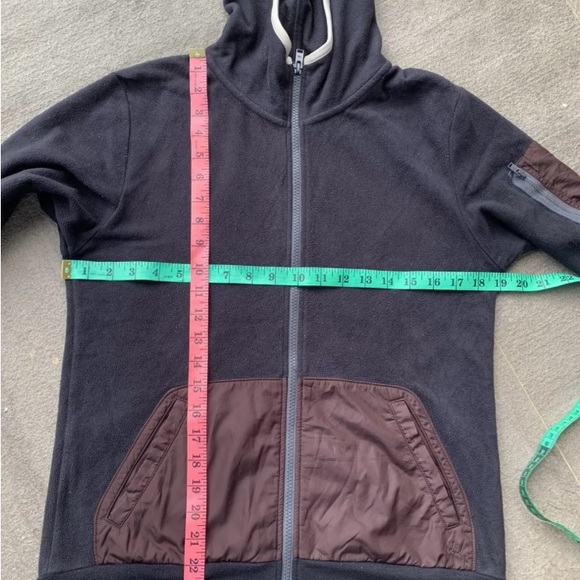 Uniqlo x Undercover Black Fleece Jacket with Hood Unigender Sz L - Picture 8 of 11